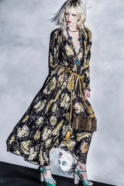 Look 37